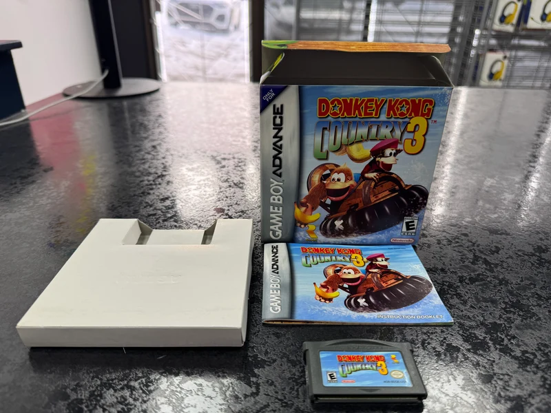 Donkey Kong Country 3 - Nintendo Game Boy Advance