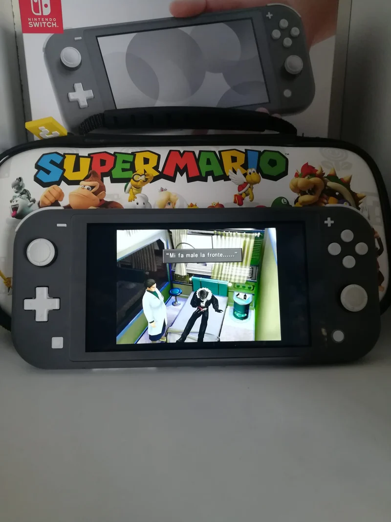 CONSOLE NINTENDO SWITCH LITE GRIGIA + MEMORY CARD 128GB + CUSTODIA (usato garantito)