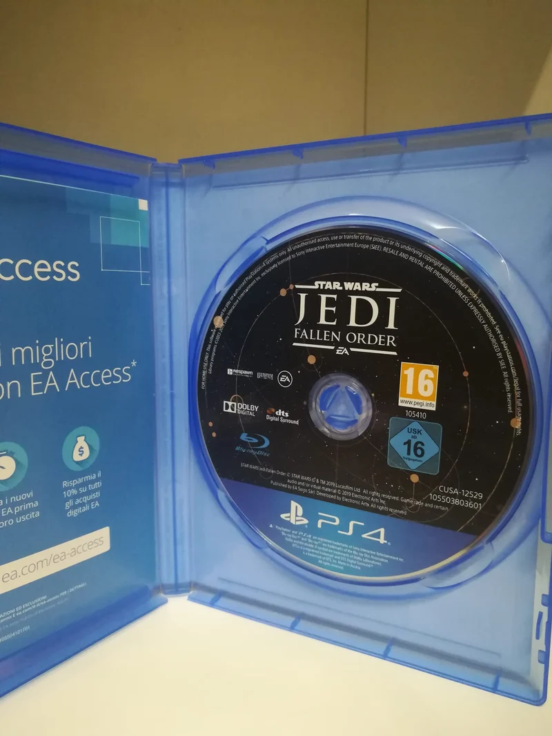 STAR WARS JEDI FALLEN ORDER PS4 (usato garantito)(completamente in italiano)