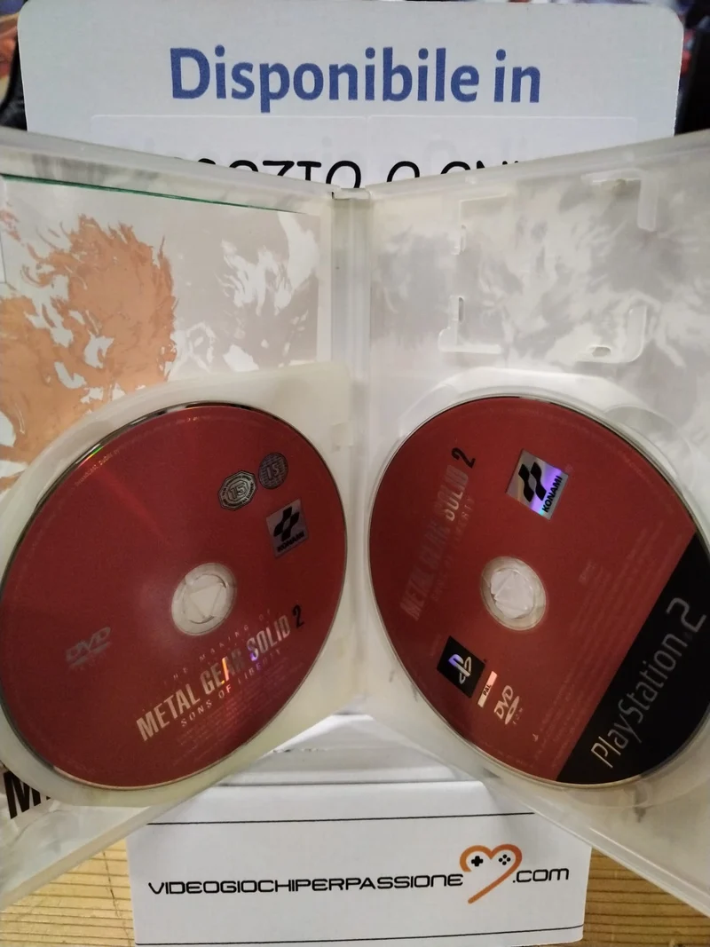 METAL GEAR SOLUD 2 : SONS OF LIBERTY PS2 (usato)(versione italiana)