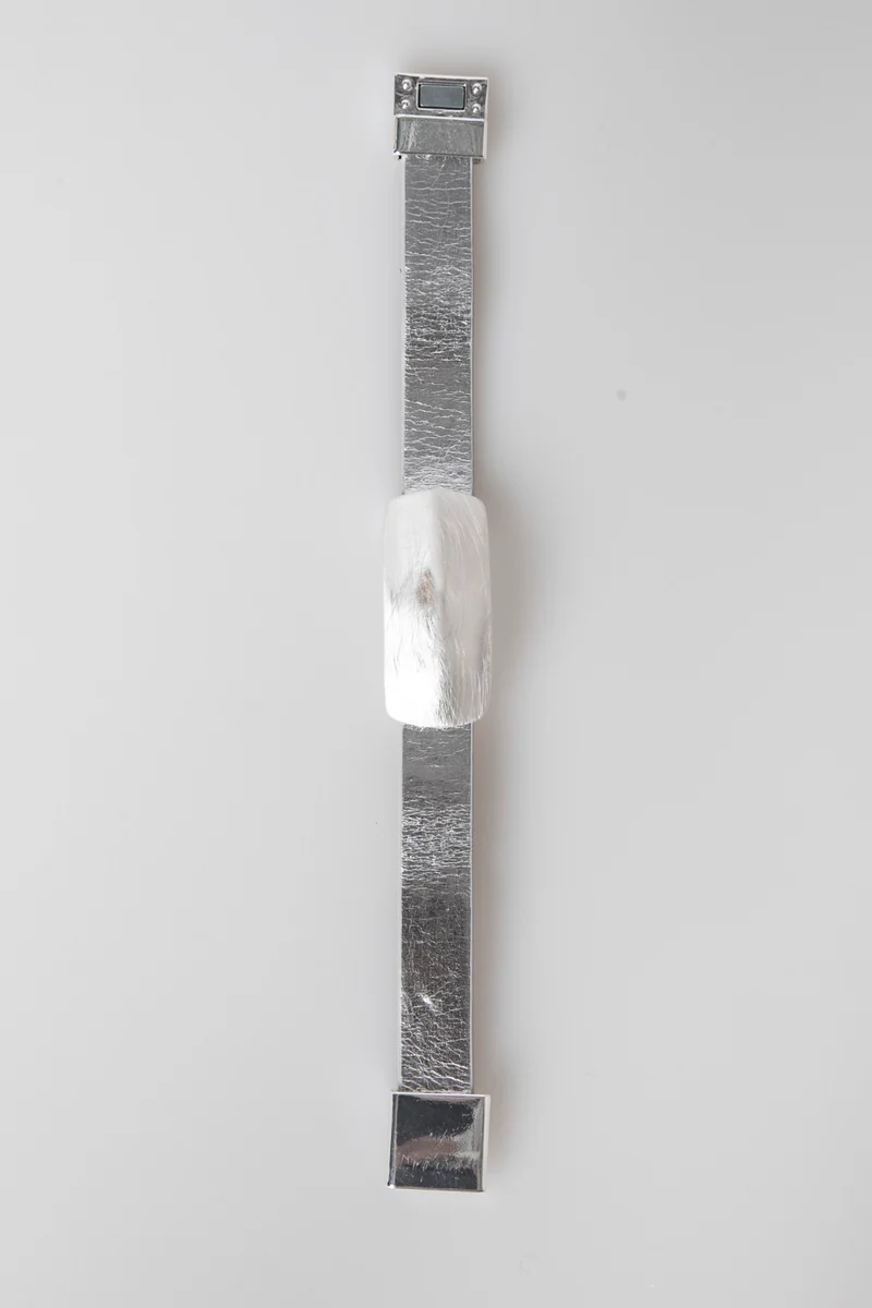 Bracciale in similpelle con decorazione
