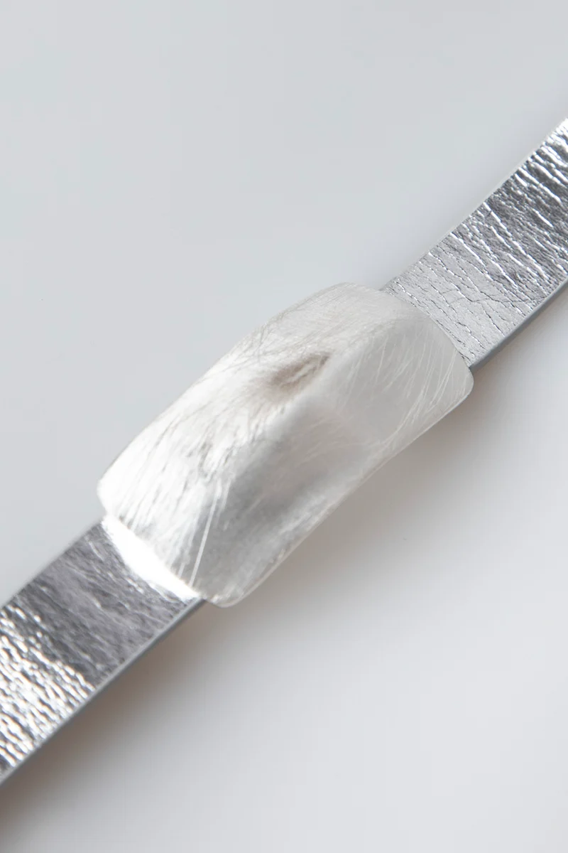 Bracciale in similpelle con decorazione