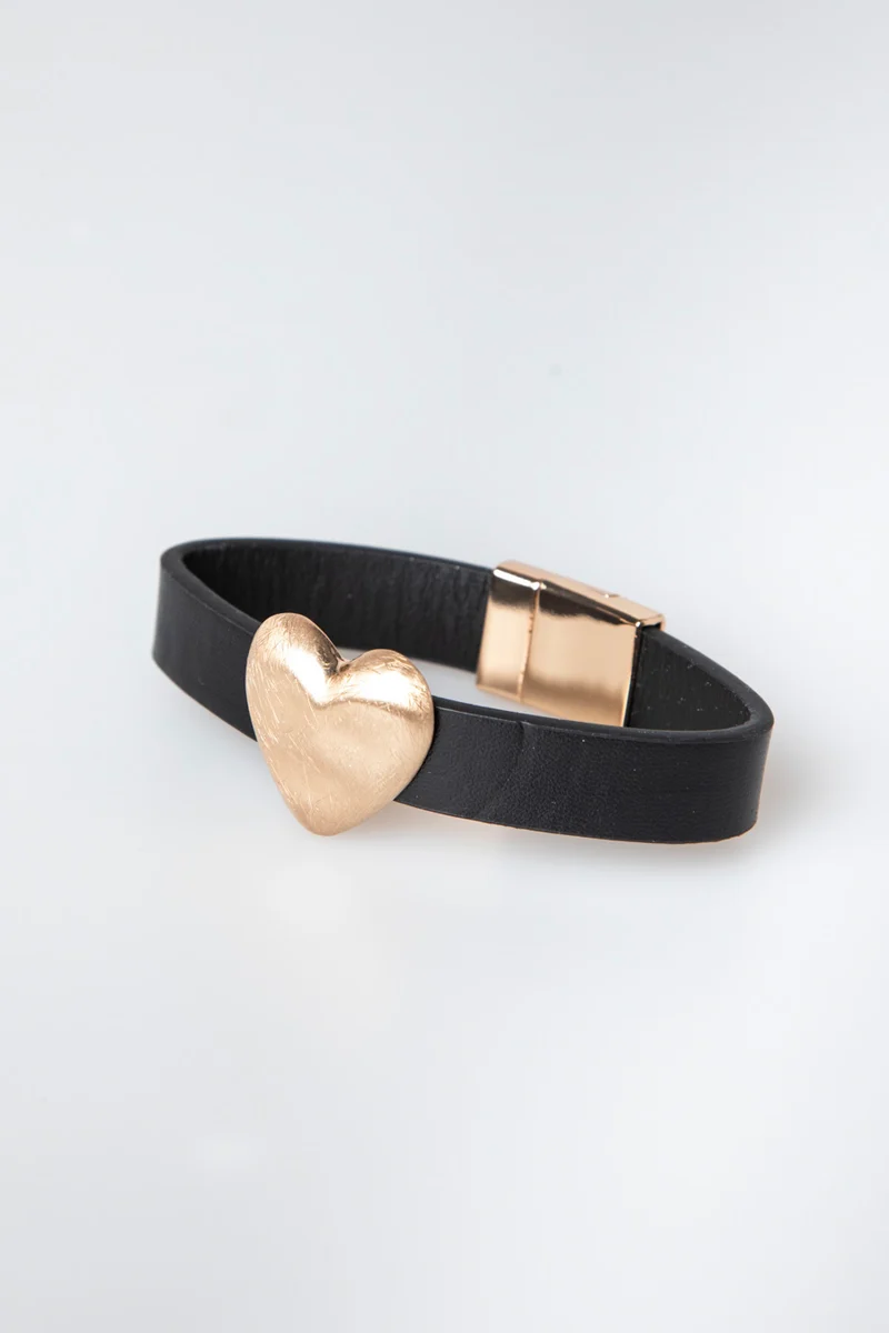 Bracciale in similpelle con cuore