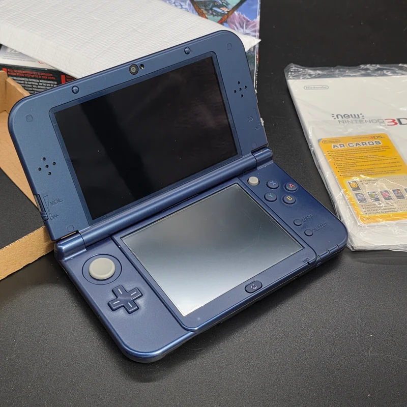 (CIB) "New" Nintendo 3DS XL Monster Hunter Generations Edition