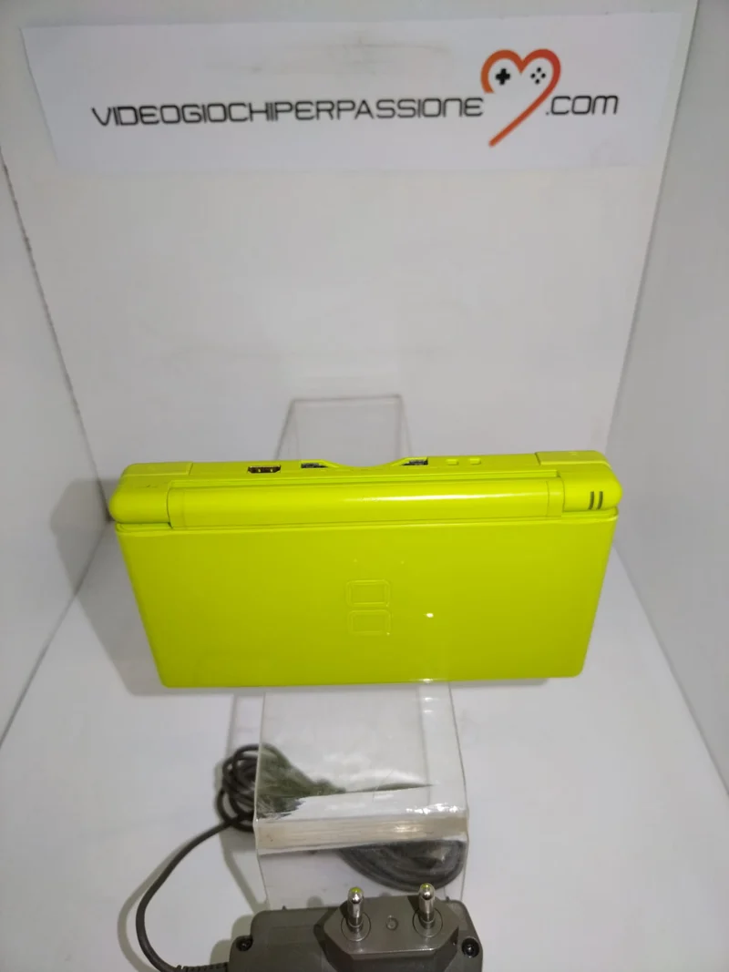 CONSOLE NINTENDO DS LITE (usato garantito)(senza scatola)(va bene per giochi gba)(con caricatora)