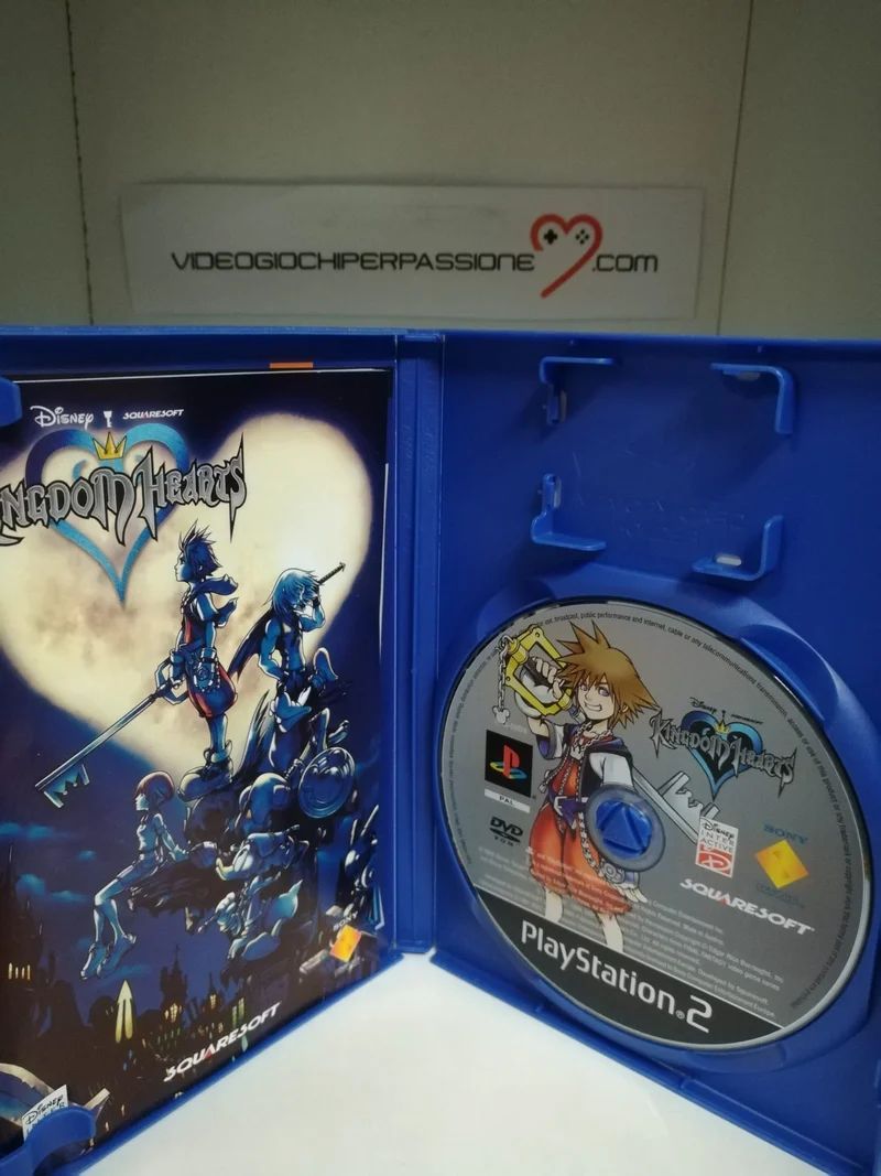 KINGDOM HEARTS PS2 (prima stampa)(usato garantito)(versione italiano)