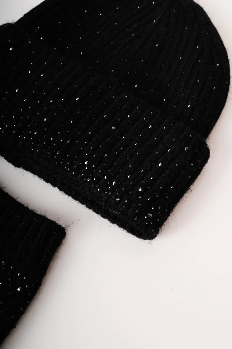 Set berretto e collo con strass