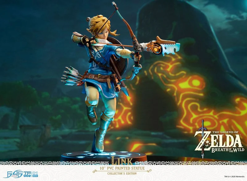 The Legend of Zelda Breath of the Wild Link Collector's Edition FIGURE